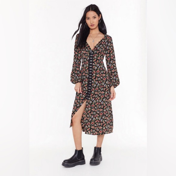 NWT - Where Is My Rose - Nasty Gal - Midi Dress - US Size 4 - Picture 2 of 9